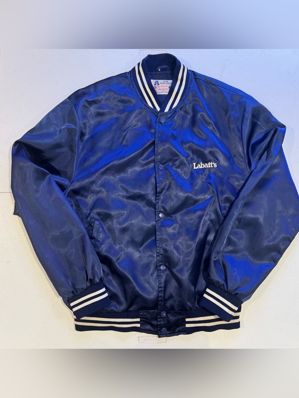 Vintage 80’s Labatt’s Satin Jacket size Large Avon Sportswear